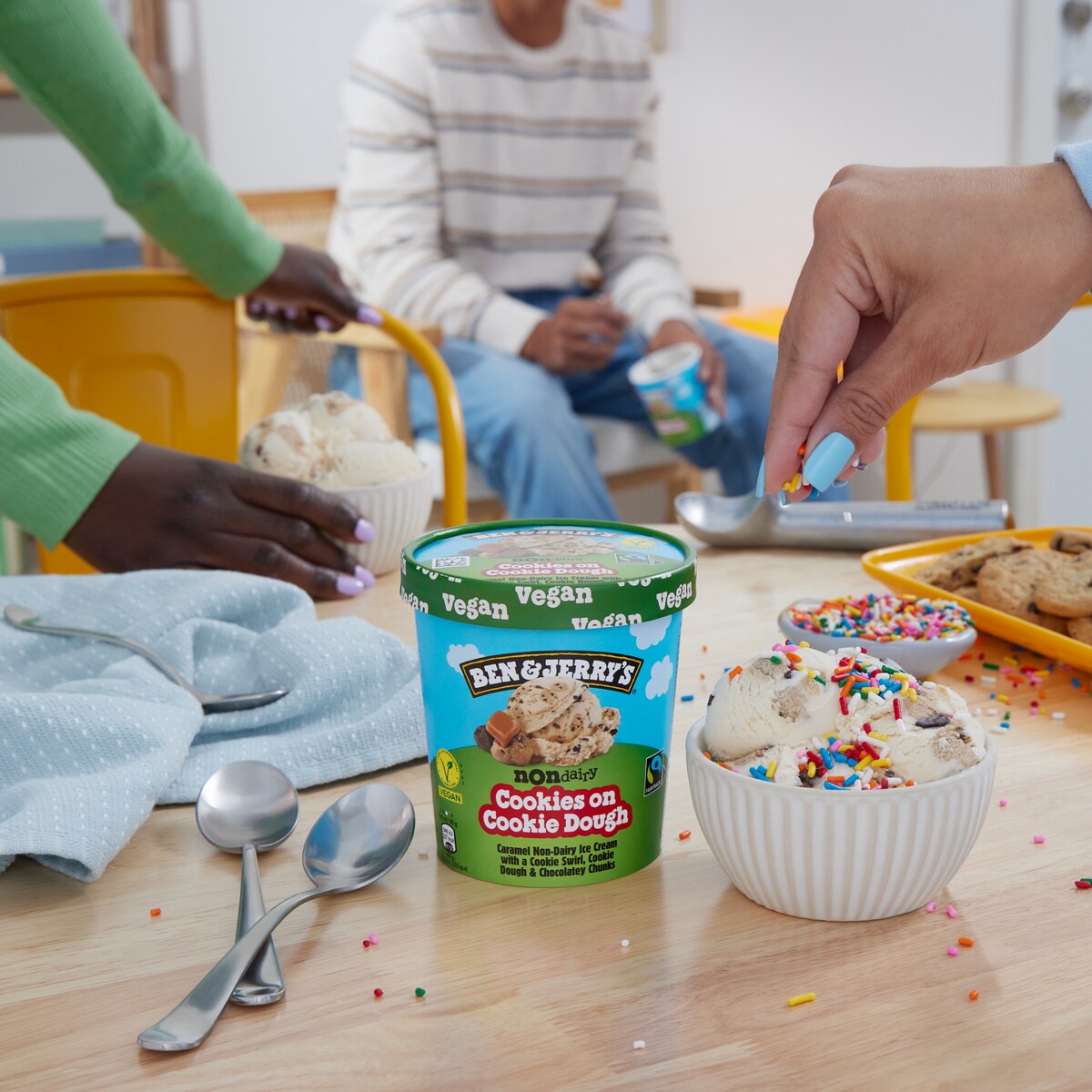 6 façons gourmandes de savourer des desserts vegan glacés à la maison